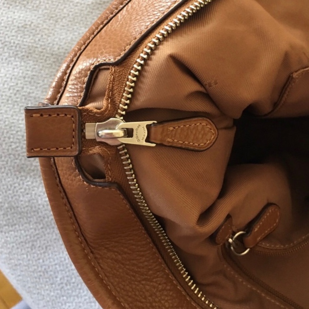 Beautiful Coach Purse - Picture 4 of 4
